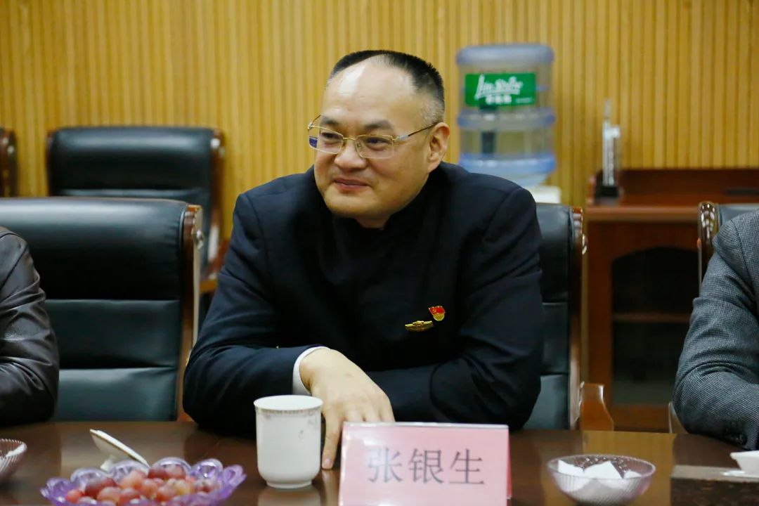 ��������רעΪ����·���ϵ�����ƽ̨